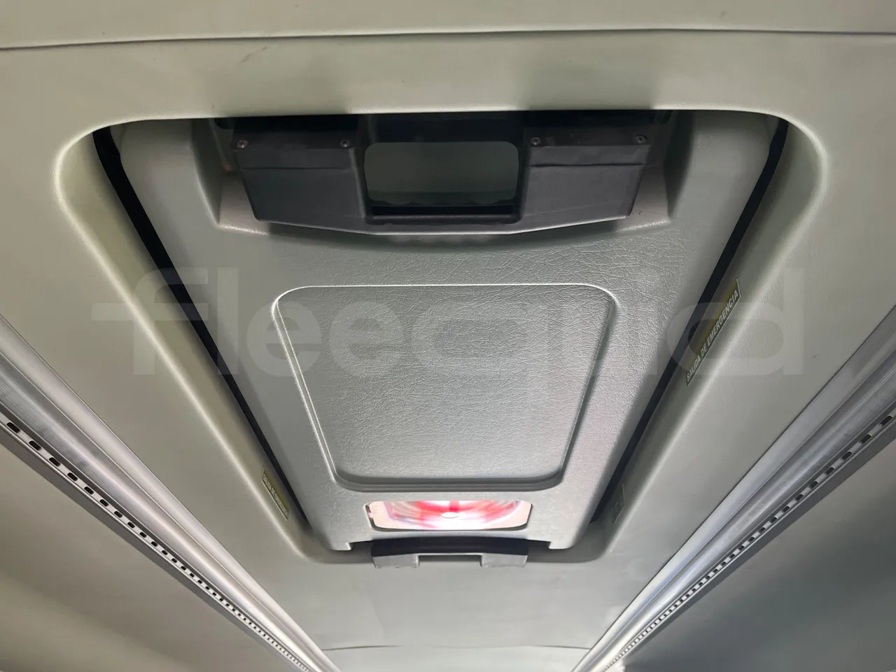 Beulas Man Gianino Euro6 - 184kw - 8.300mt - roof hatch 1