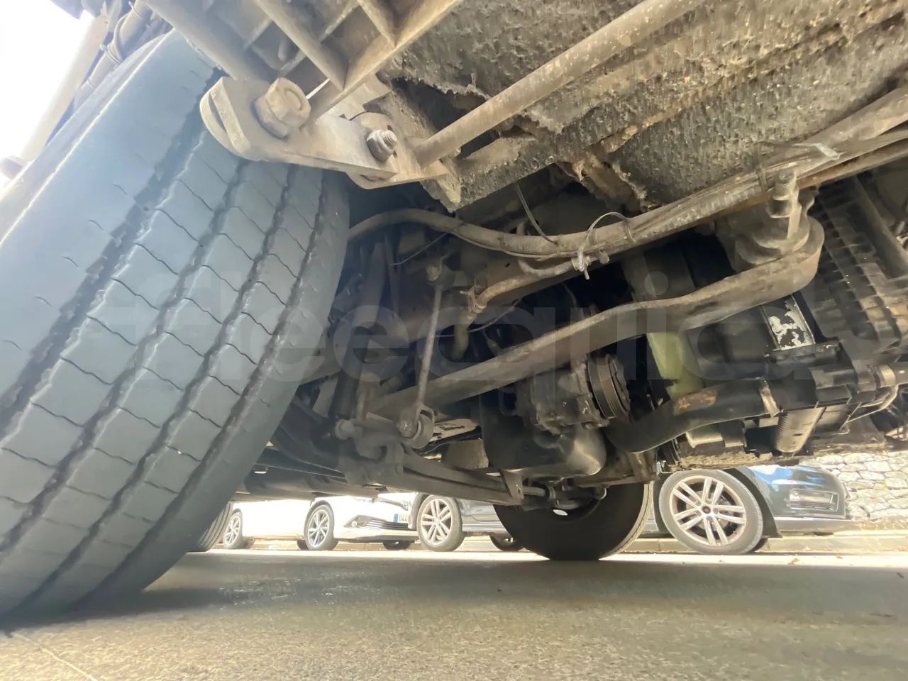 Beulas Man Gianino Euro6 - 184kw - 8.300mt - front axle right side