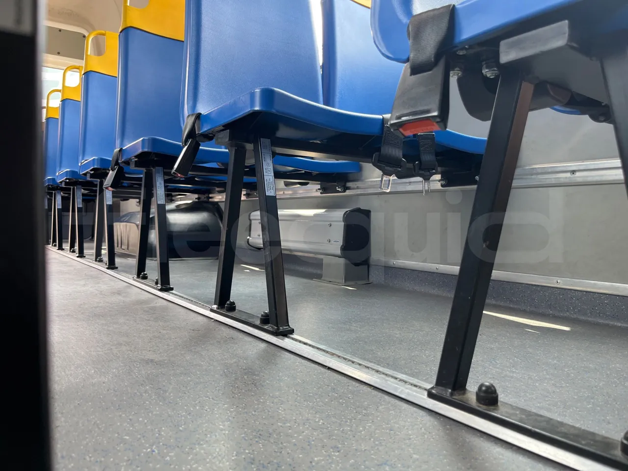 Mercedes-Benz Sprinter 906BB50 - EUR 6 -120kW - 7.361m - seat brackets photo