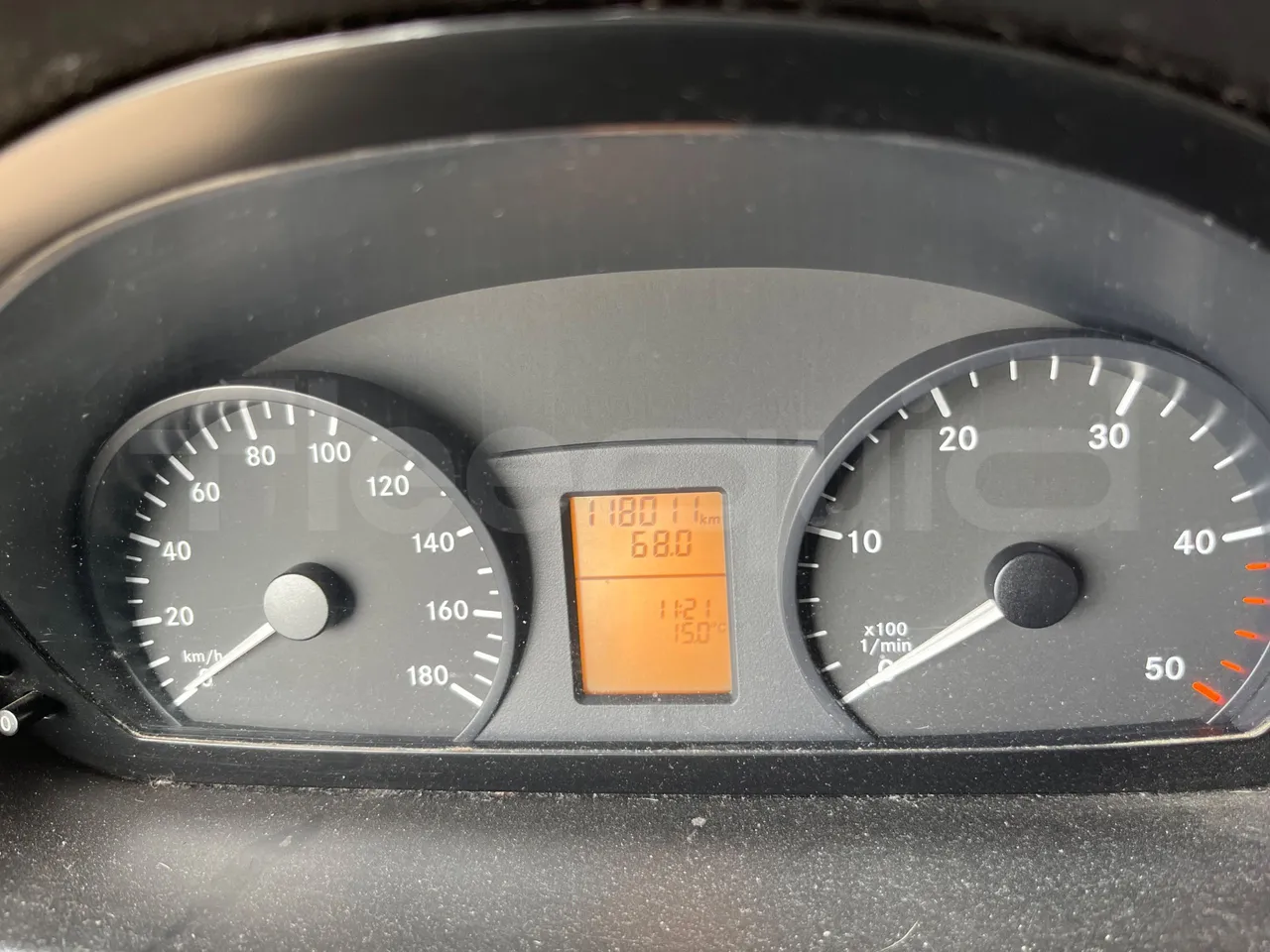 Mercedes-Benz Sprinter 906BB50 - EUR 6 -120kW - 7.361m - dashboard lights on