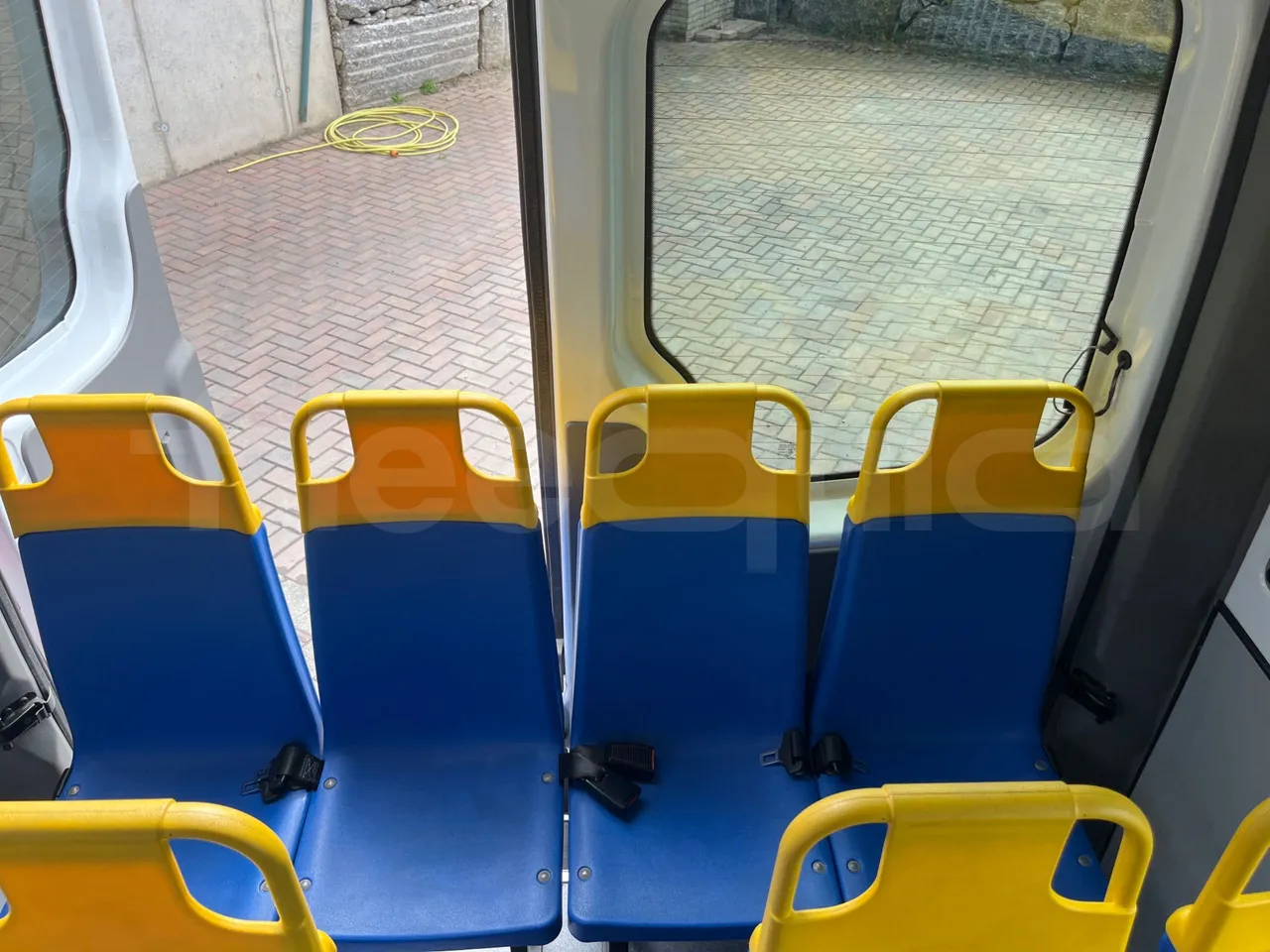 Mercedes-Benz Sprinter 906BB50 - EUR 6 -120kW - 7.361m - single seat detail