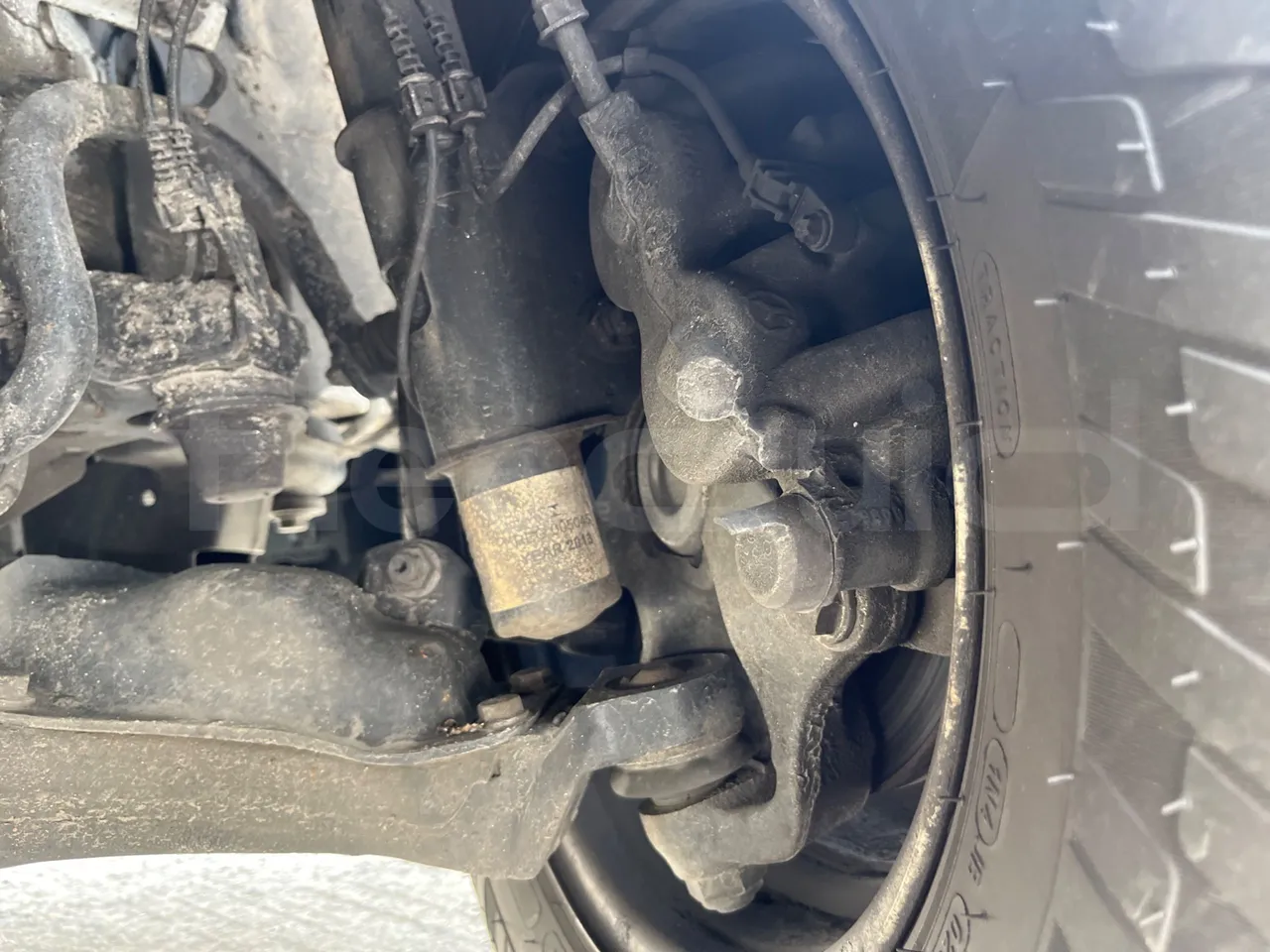 Mercedes-Benz Sprinter 906BB50 - EUR 6 -120kW - 7.361m - front shock absorbers right