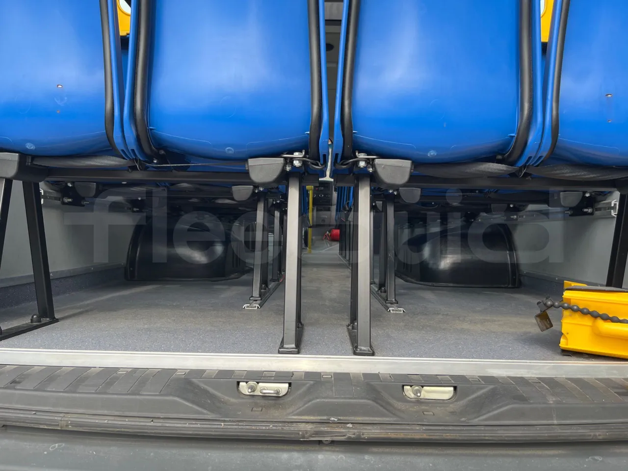 Mercedes-Benz Sprinter 906BB50 - EUR 6 -120kW - 7.361m - internal frame rust check