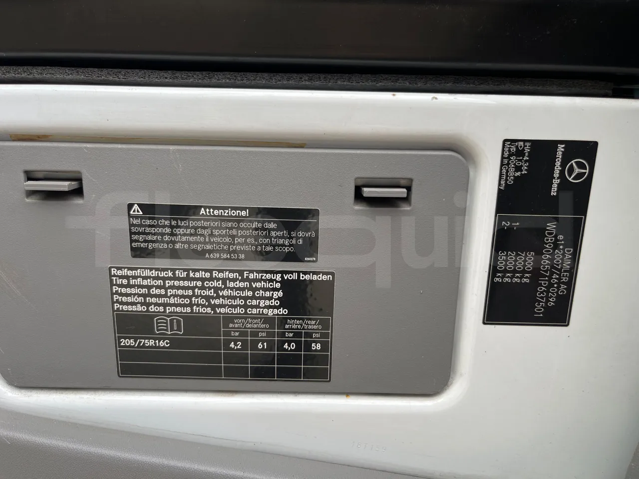 Mercedes-Benz Sprinter 906BB50 - EUR 6 -120kW - 7.361m - vehicle plate photo