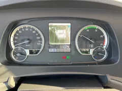 Setra S431 DT - EUR6 - 375kW - 13.89m - dashboard lights on
