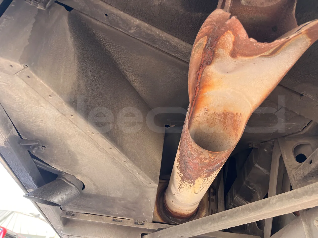 Setra S431 DT - EUR6 - 375kW - 13.89m - exhaust photo