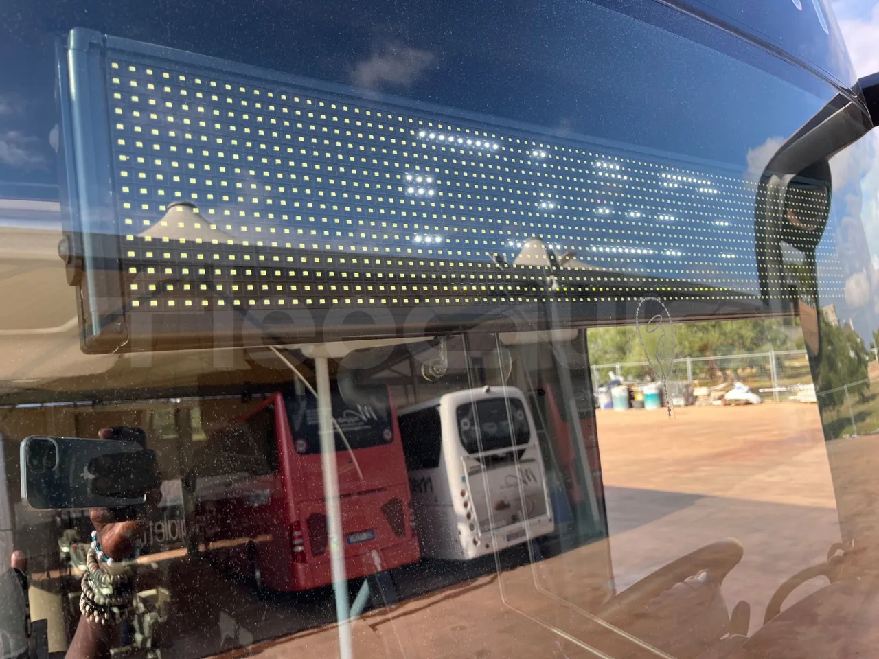 Setra S431 DT - EUR6 - 375kW - 13.89m - handrails photo