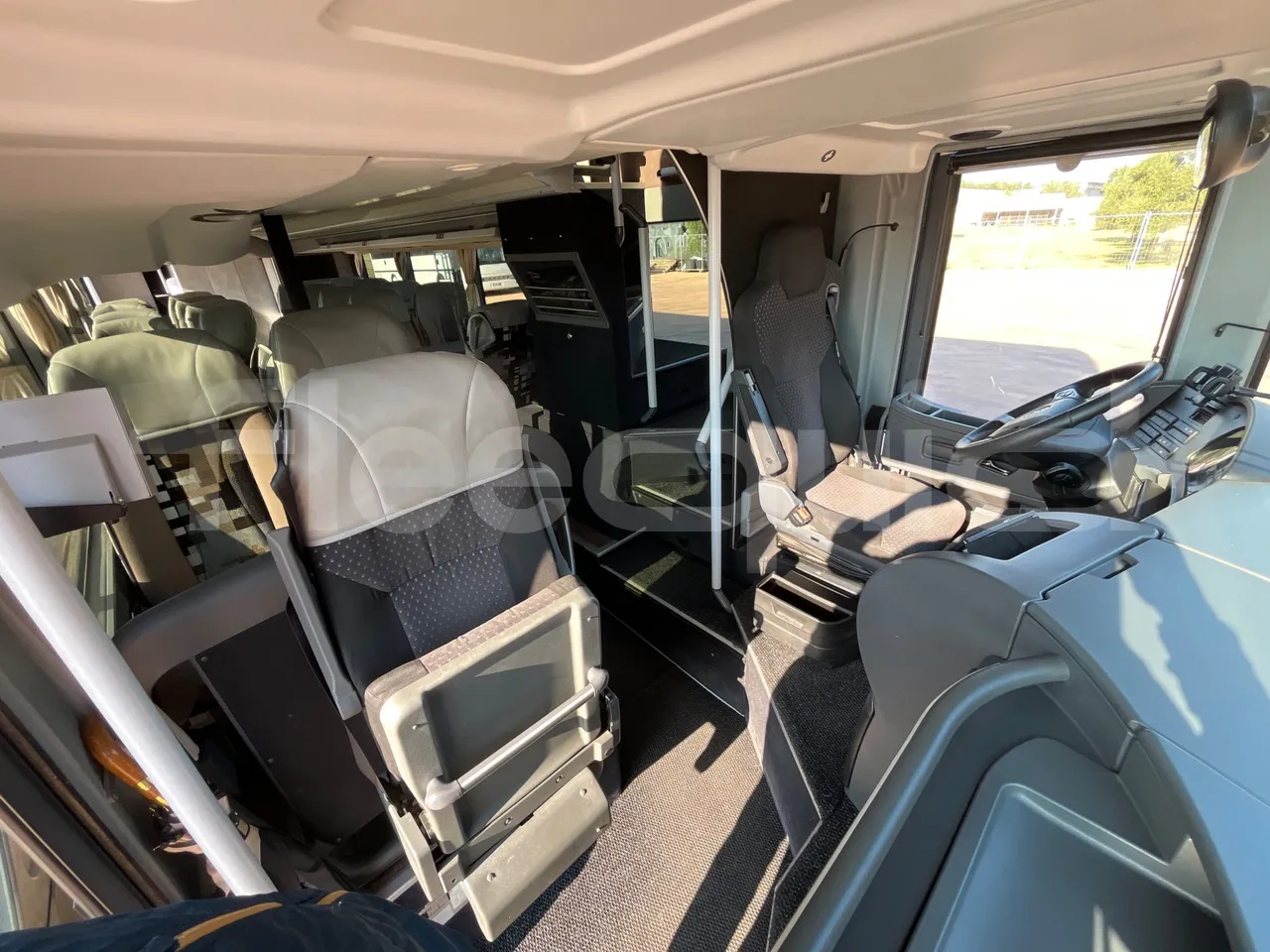 Setra S431 DT - EUR6 - 375kW - 13.89m - interior reverse seats driver height