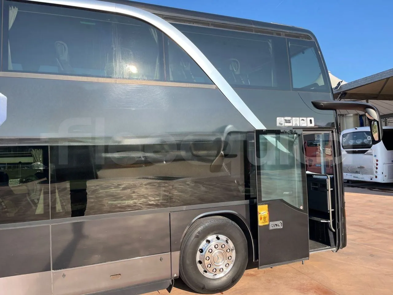 Setra S431 DT - EUR6 - 375kW - 13.89m - platform open photo