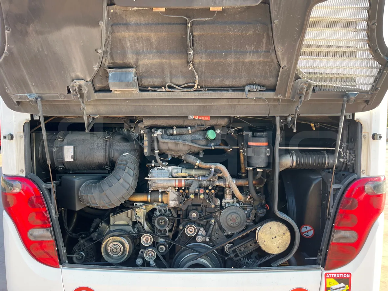 Setra S431 DT - EUR6 - 375kW - 13.89m - rear hatch open