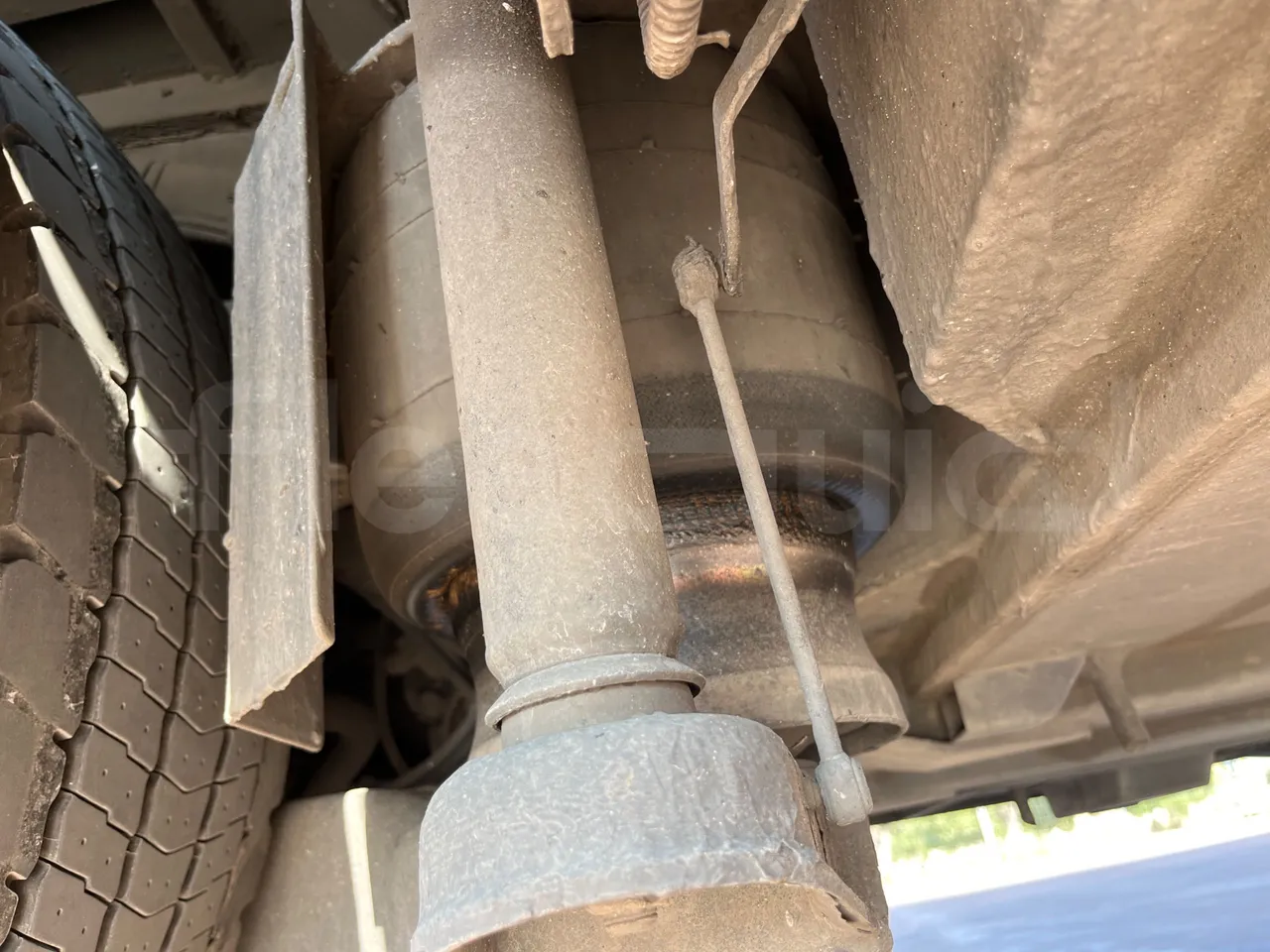 Setra S431 DT - EUR6 - 375kW - 13.89m - axle 2 shock absorbers 2 left