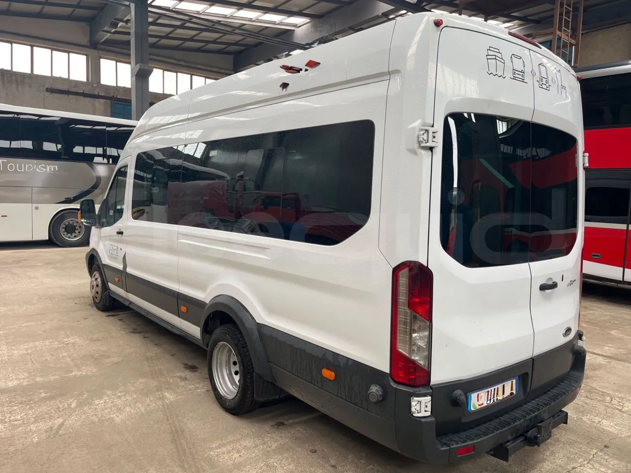 Ford Transit FBD -  Euro6 - 114kW - 6.704mt - 3/4 left rear side