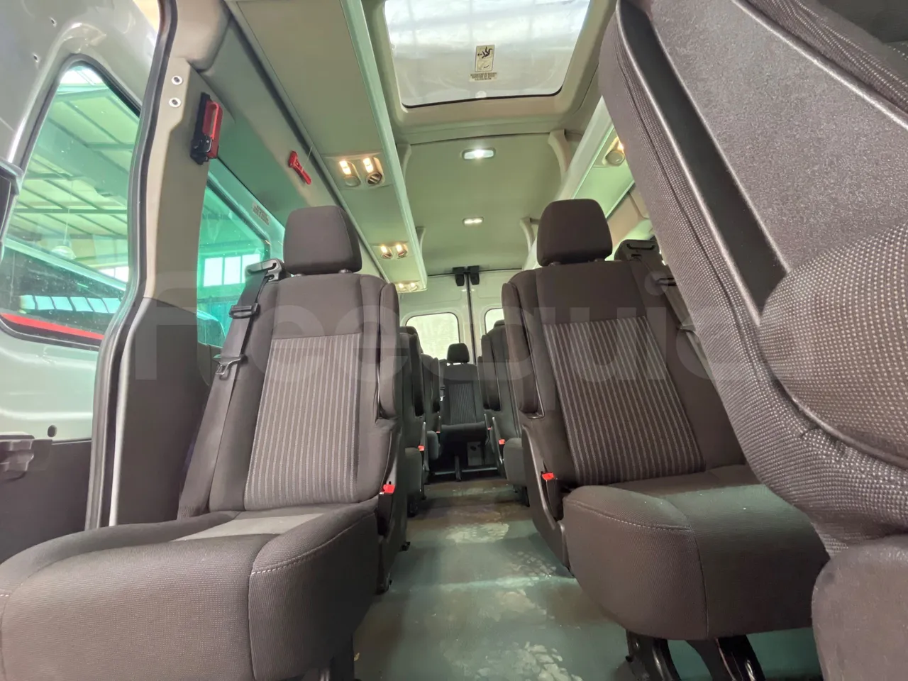 Ford Transit FBD -  Euro6 - 114kW - 6.704mt - seat brackets photo