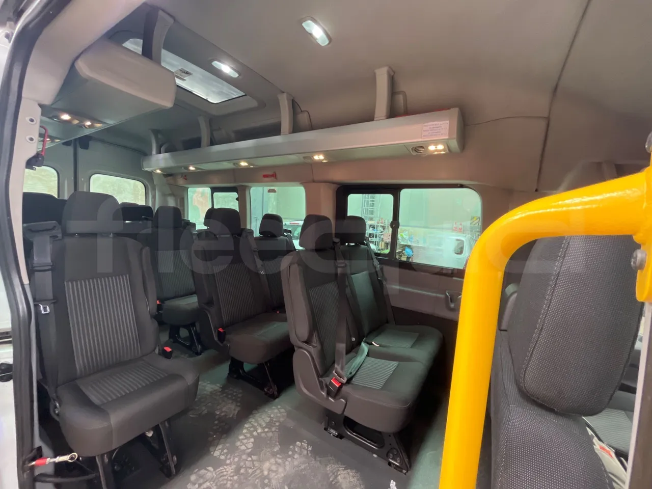 Ford Transit FBD -  Euro6 - 114kW - 6.704mt - disabled area photo