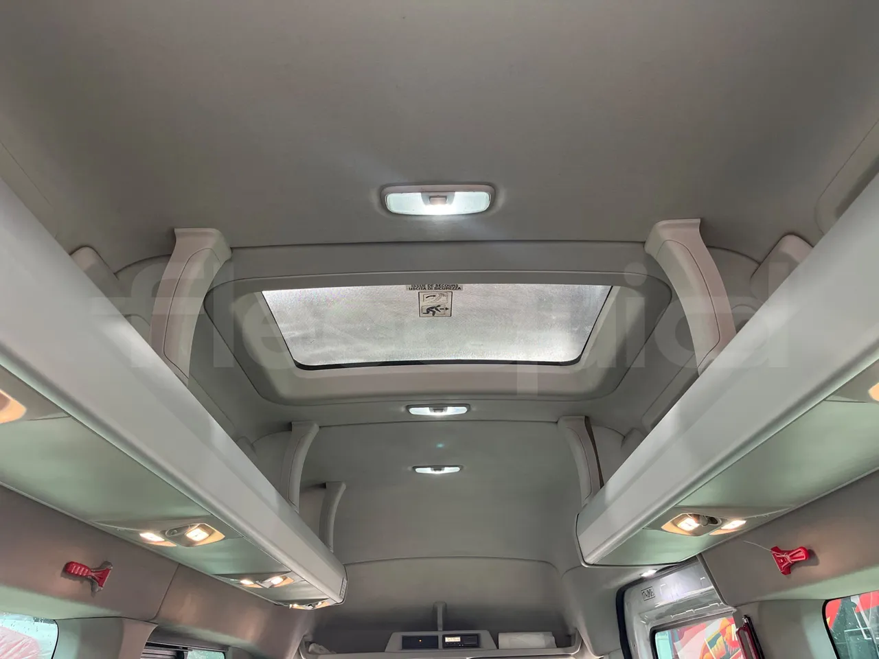 Ford Transit FBD -  Euro6 - 114kW - 6.704mt - roof hatch 1