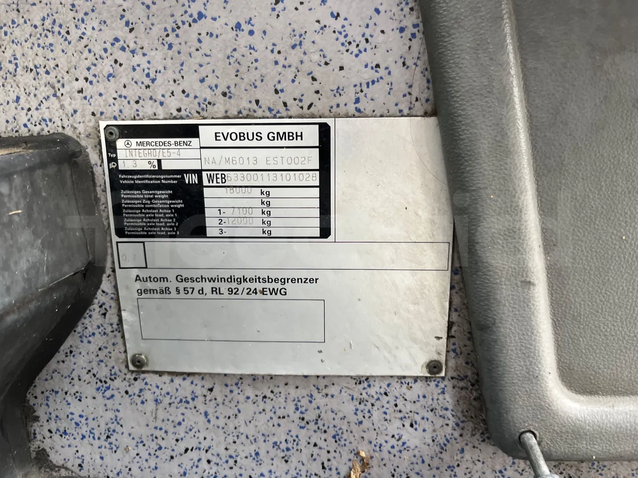 Mercedes-Benz Integro E5 4 - Euro5 - 220kW - 12.140mt - chassis VIN photo