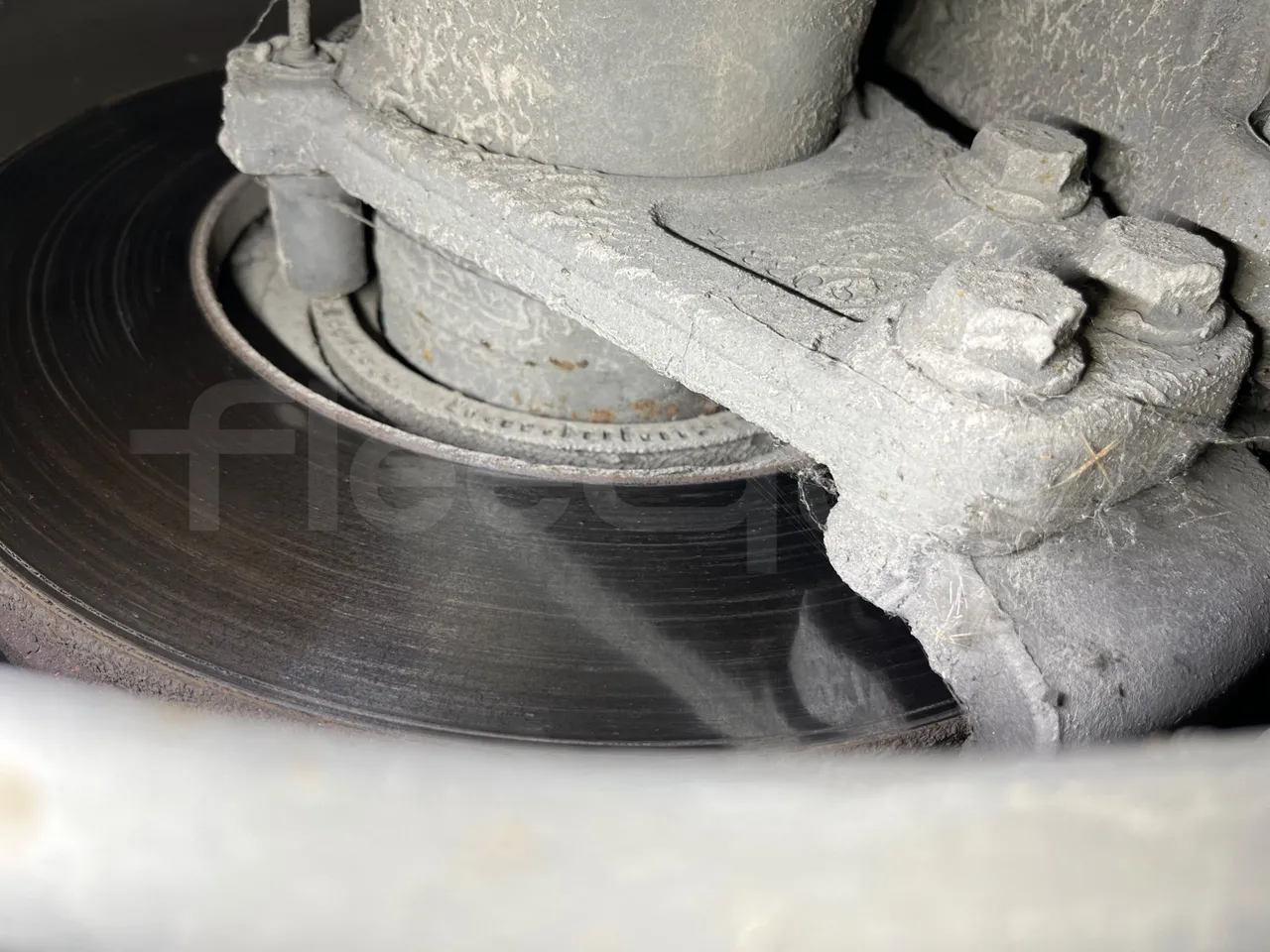 Mercedes-Benz Integro E5 4 - Euro5 - 220kW - 12.140mt - axle 2 discs right