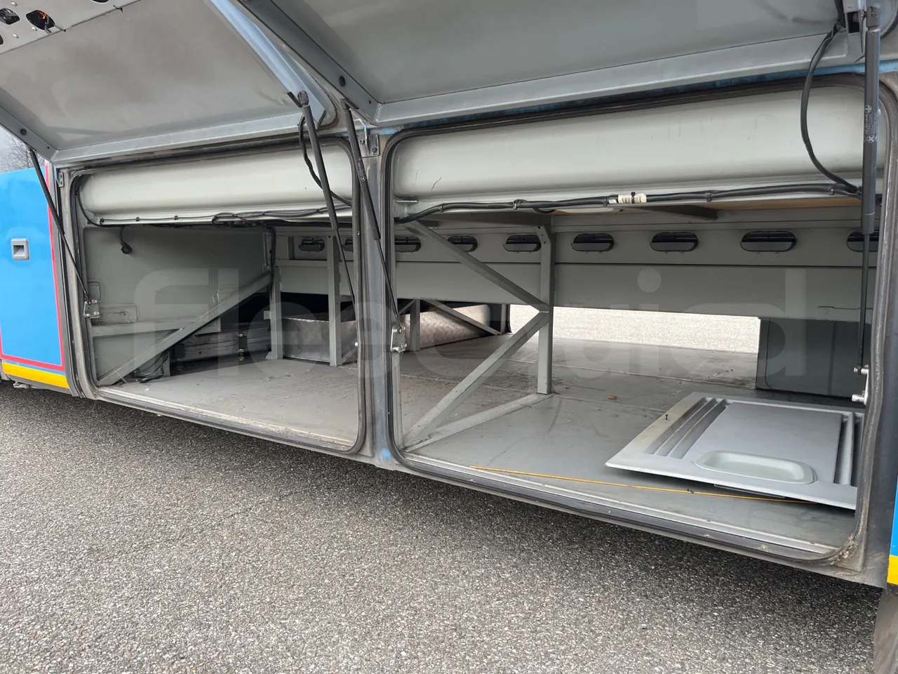 Mercedes-Benz Integro E5 4 - Euro5 - 220kW - 12.140mt - internal frame rust check