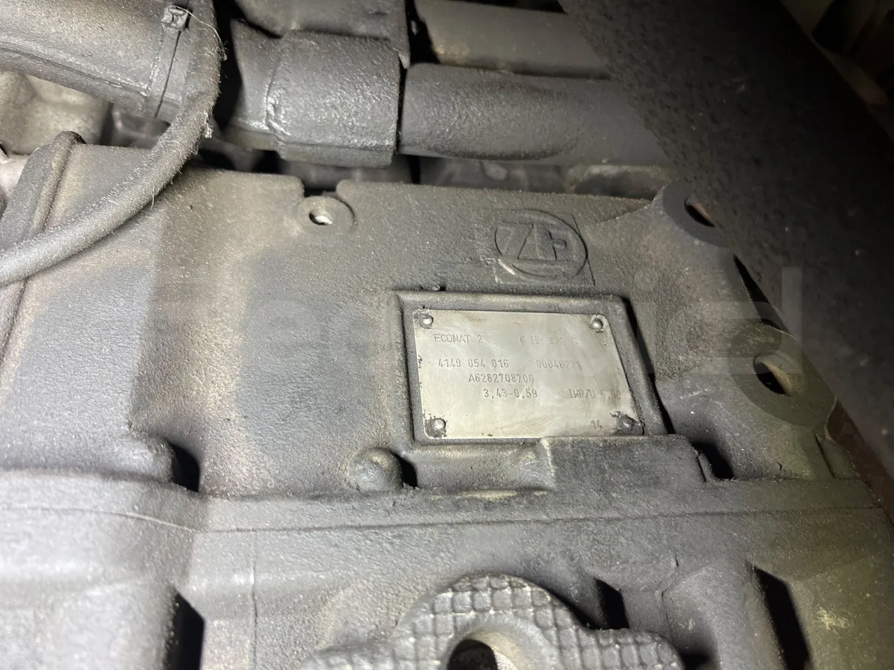 Mercedes-Benz Integro E5 4 - Euro5 - 220kW - 12.140mt - gearbox plate photo