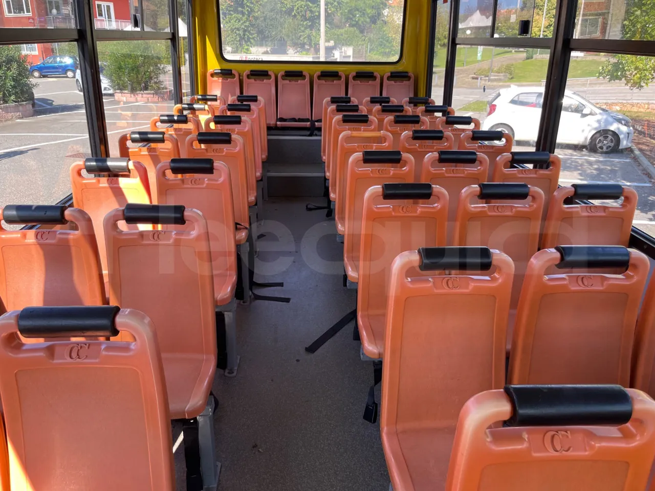 Iveco Cacciamali 90E21NA -EUR3 -154kW -8.28m - interior reverse seats driver height