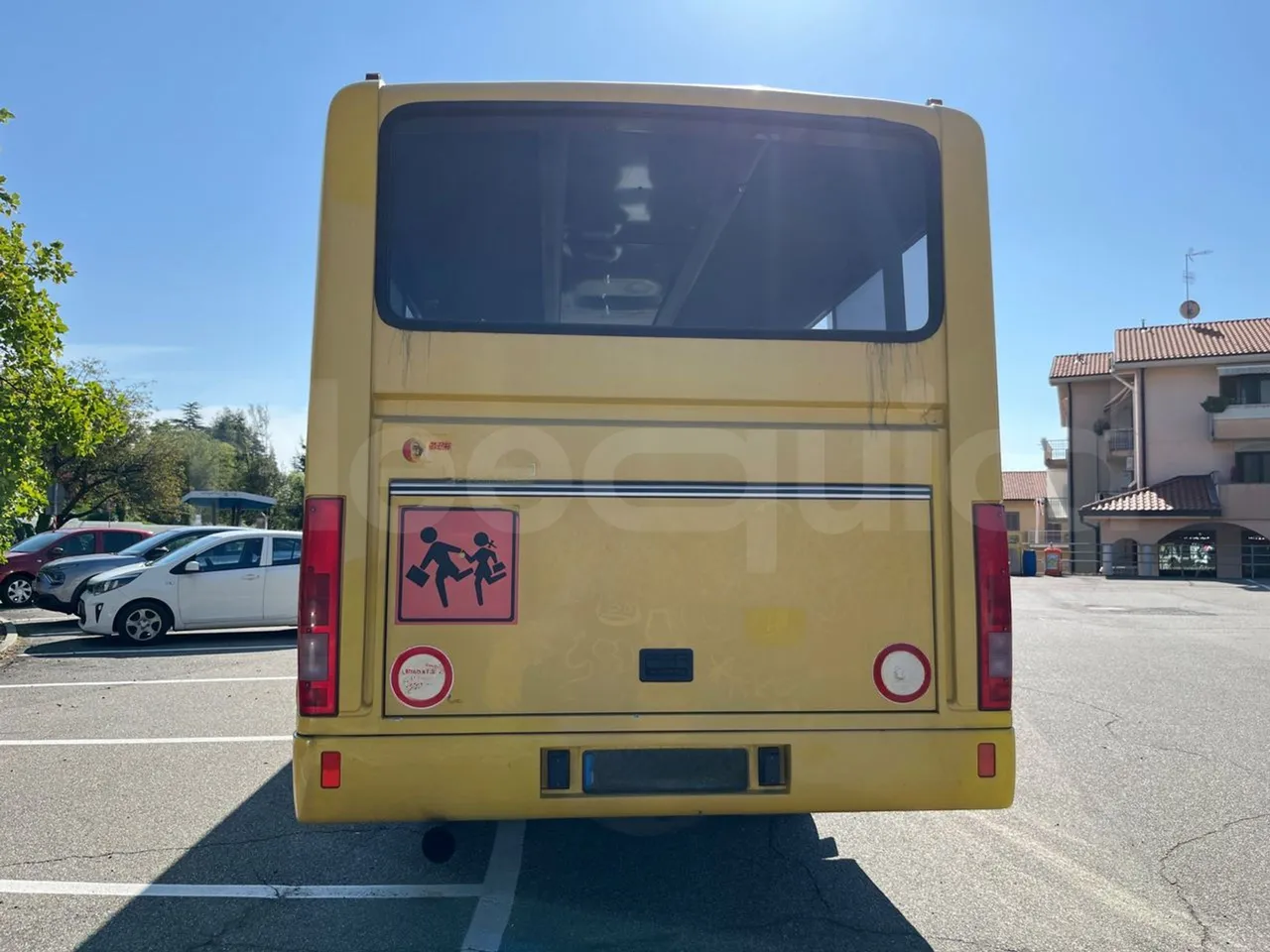 Iveco Cacciamali 90E21NA -EUR3 -154kW -8.28m - rear hatch closed