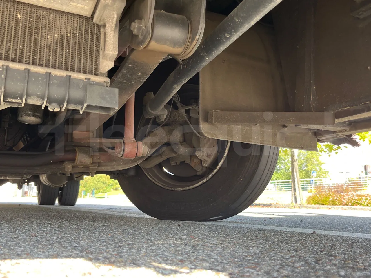Iveco Cacciamali 90E21NA -EUR3 -154kW -8.28m - front axle left side
