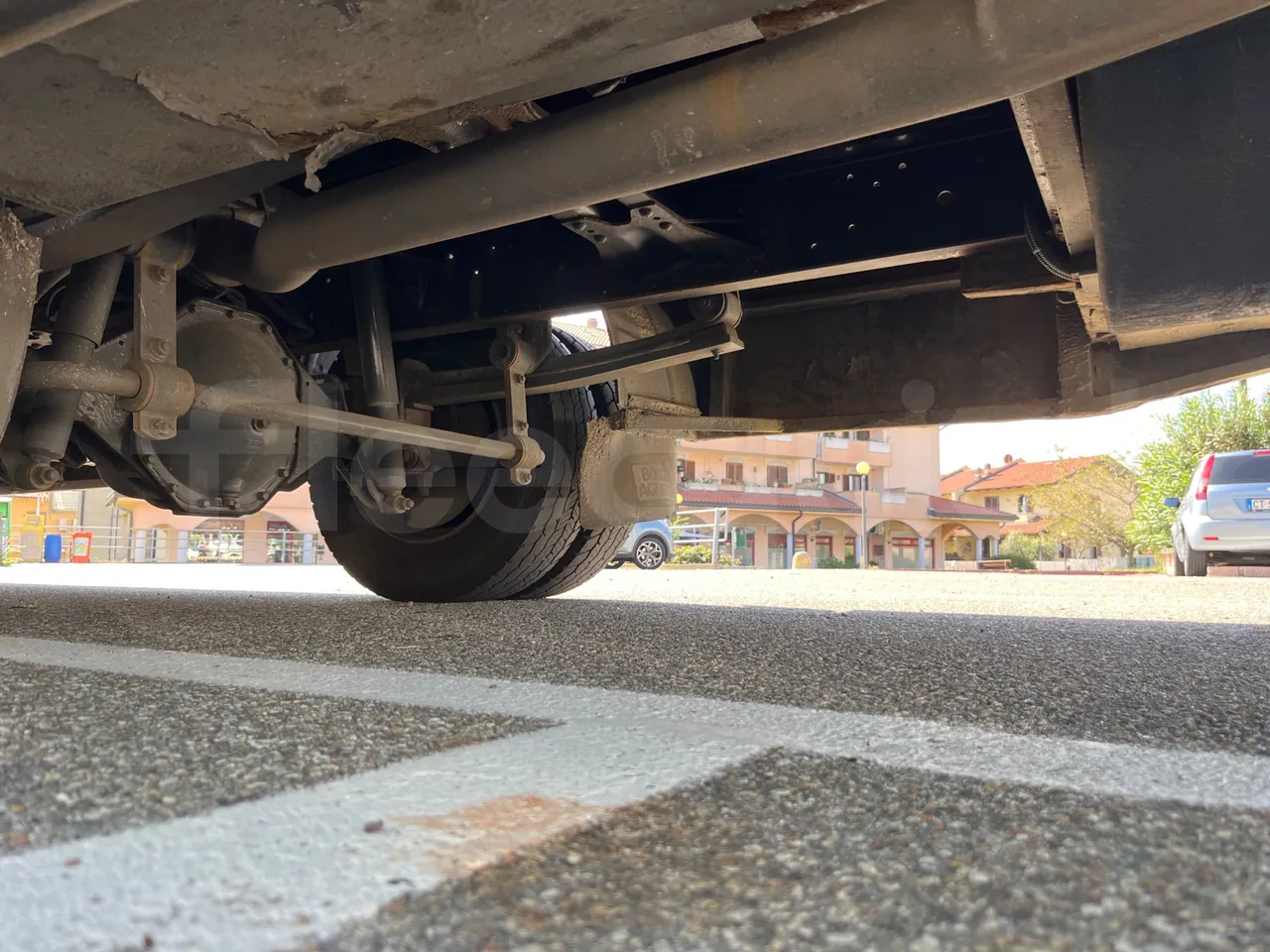 Iveco Cacciamali 90E21NA -EUR3 -154kW -8.28m - axle 3 left side