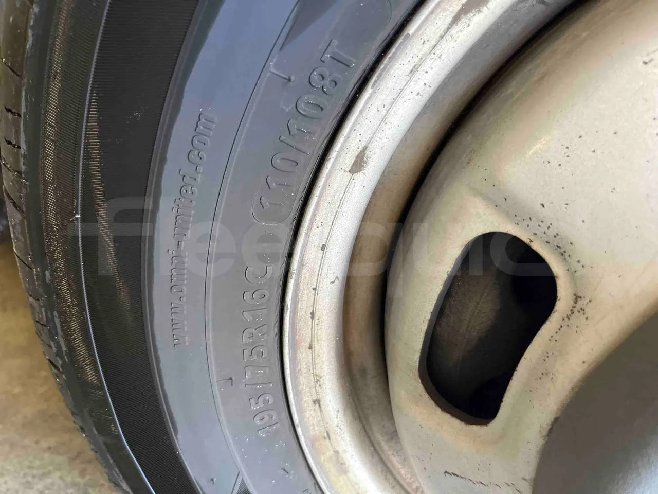 Iveco Daily - front left tire measurements