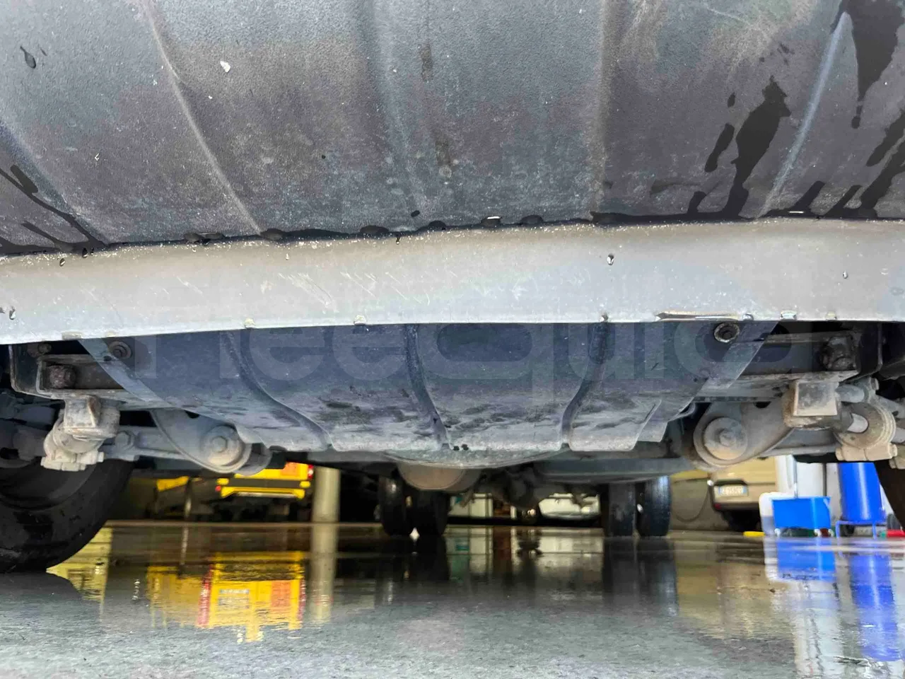 Iveco Daily - front undercarriage from front