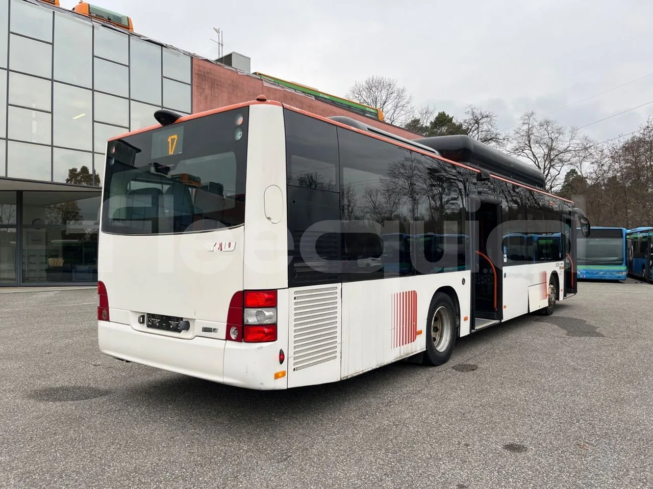 Man Lion's City B.2007.46 - Euro6 - 228kW - 11.980mt - 3/4 right rear doors open