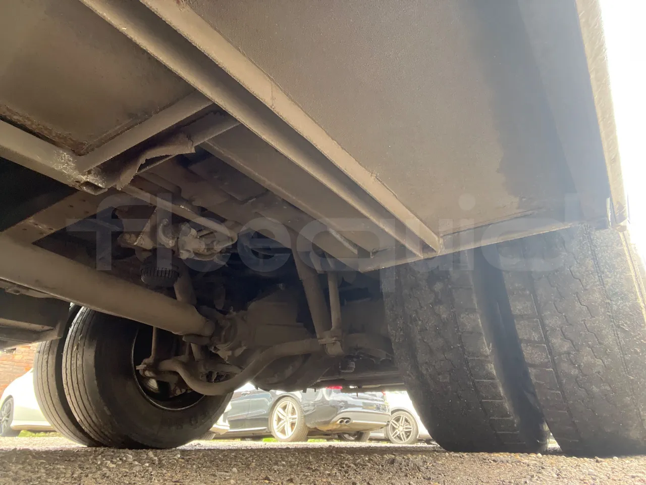 Isuzu Turquoise - axle 2 discs right