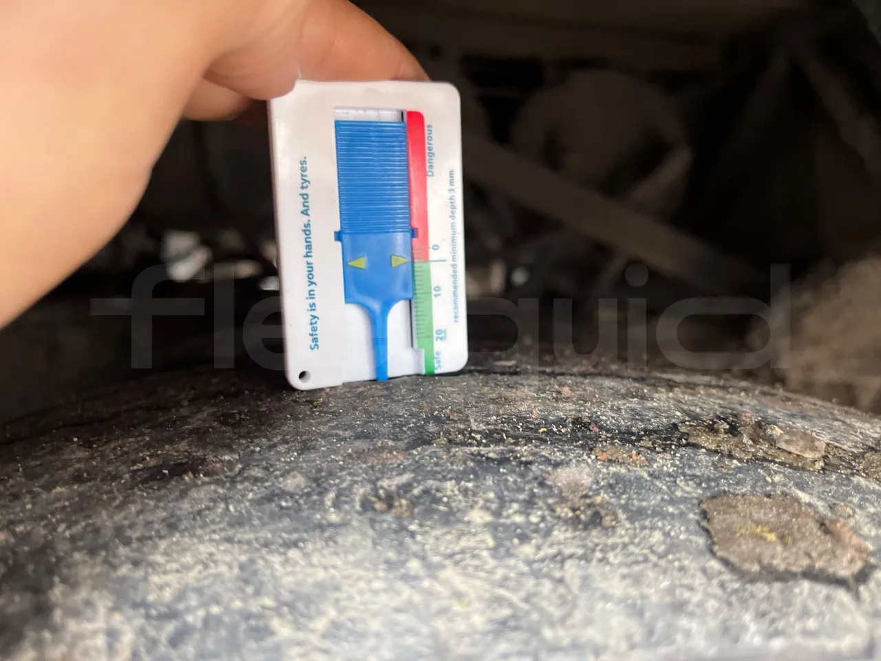 Isuzu Turquoise - front left tire measurements