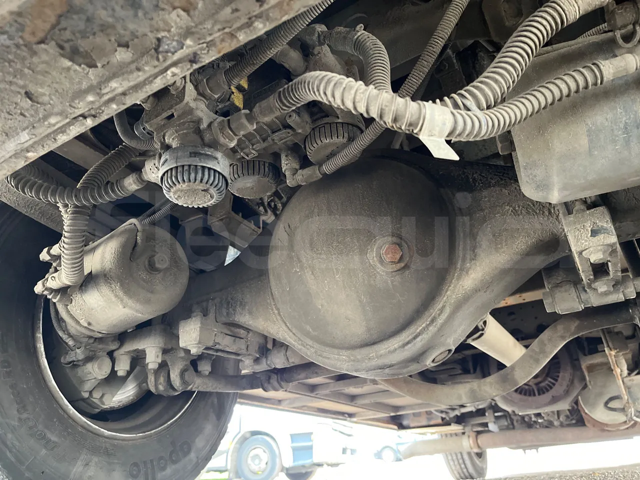 Isuzu Turquoise - axle 3 central