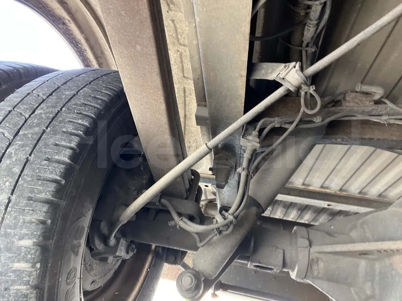 Iveco A50 A50-E4-21-B - Euro4 - 130kW - 6.948mt - axel 2 air springs 1 left