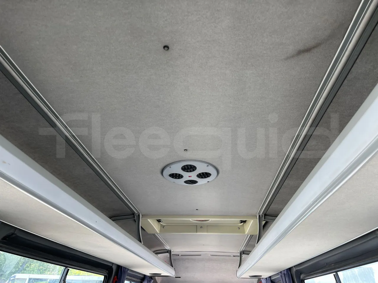Iveco A50 A50-E4-21-B - Euro4 - 130kW - 6.948mt - overhead compartments photo