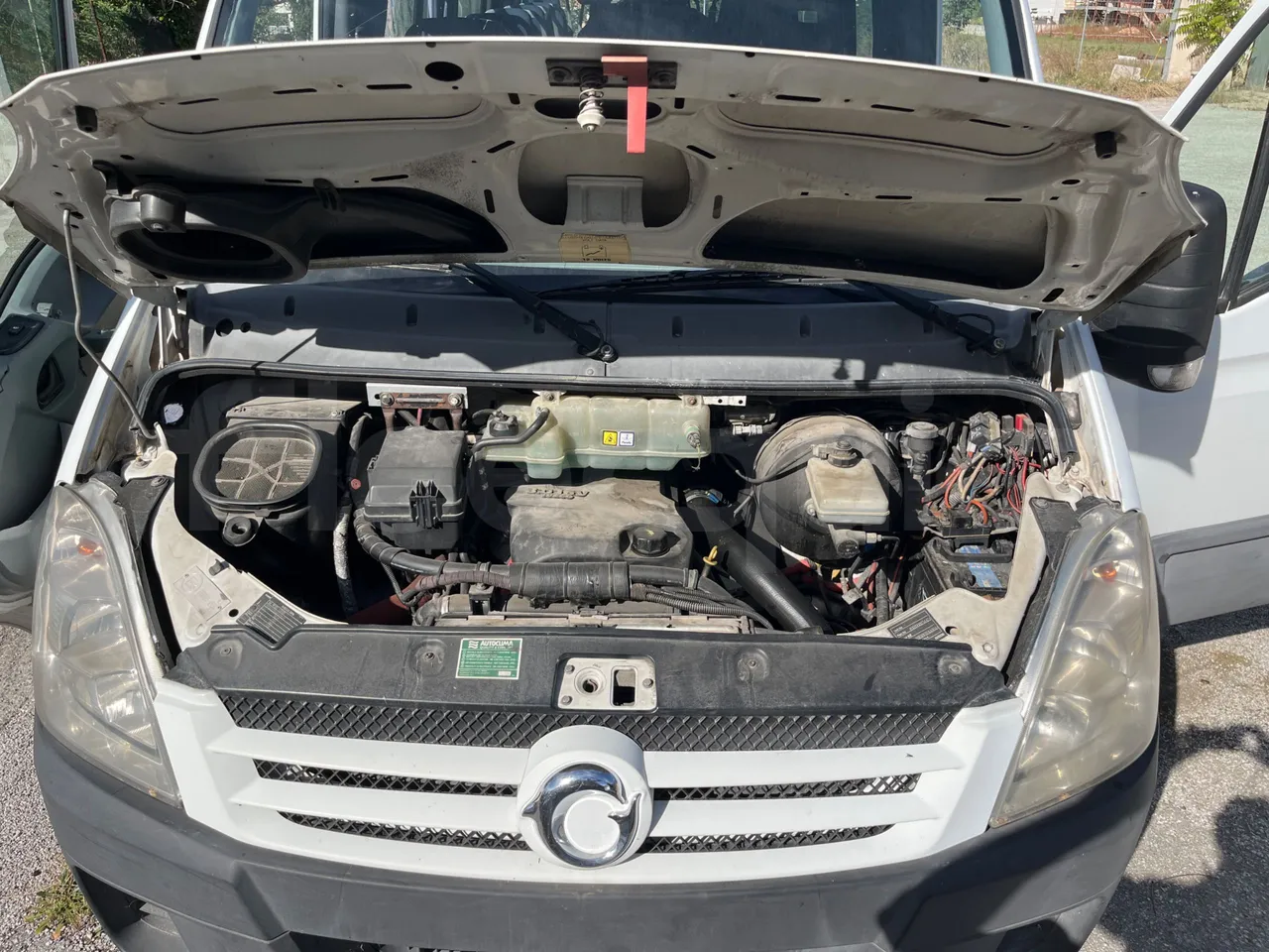 Iveco A50 A50-E4-21-B - Euro4 - 130kW - 6.948mt - rear hatch open