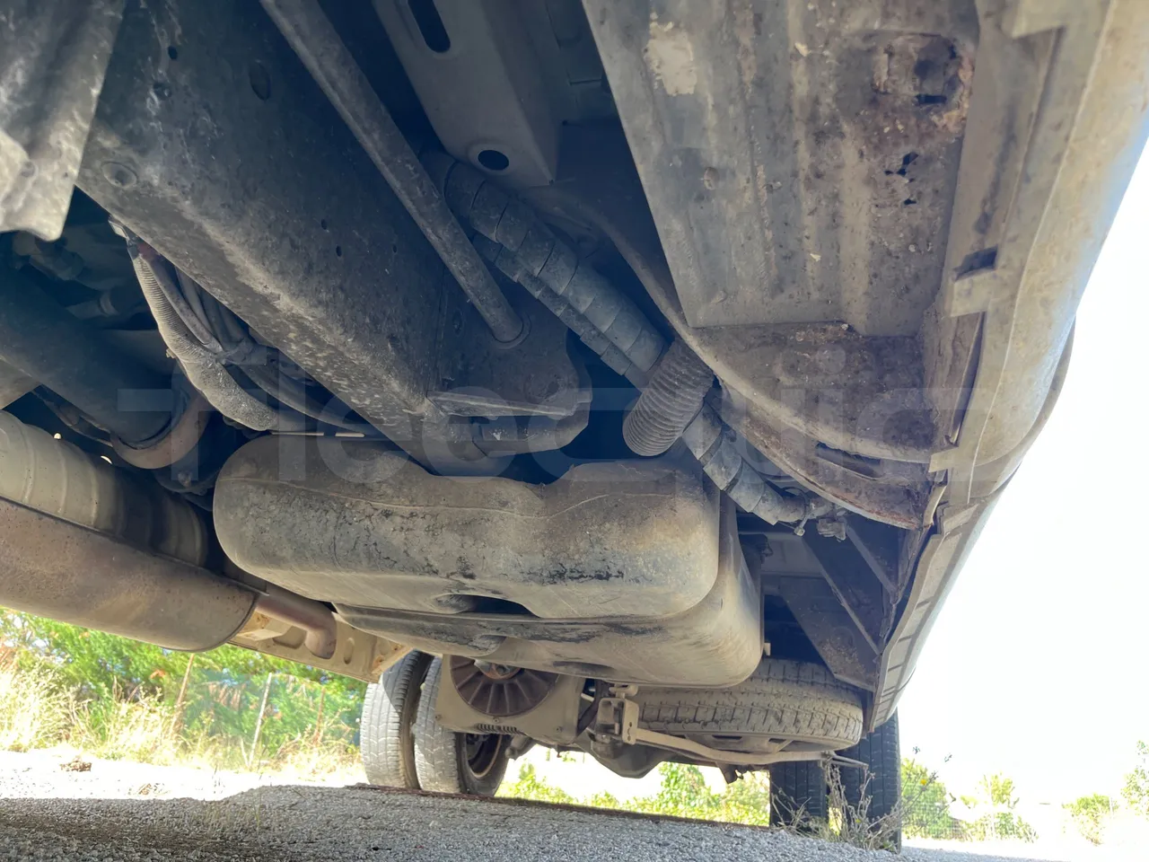 Iveco A50 A50-E4-21-B - Euro4 - 130kW - 6.948mt - central undercarriage photo