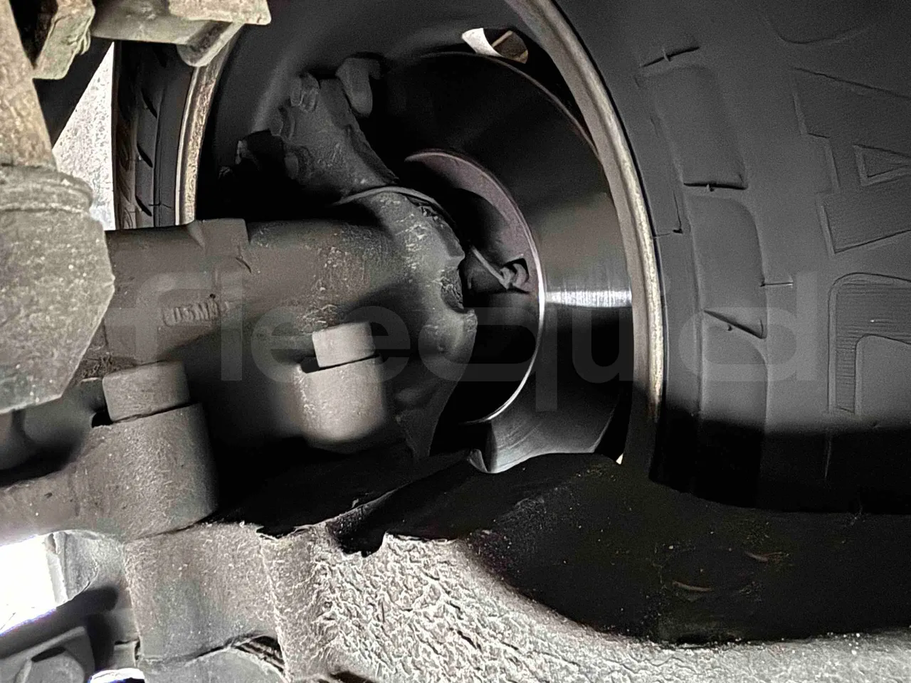 Temsa Safari RD - axle 2 discs left