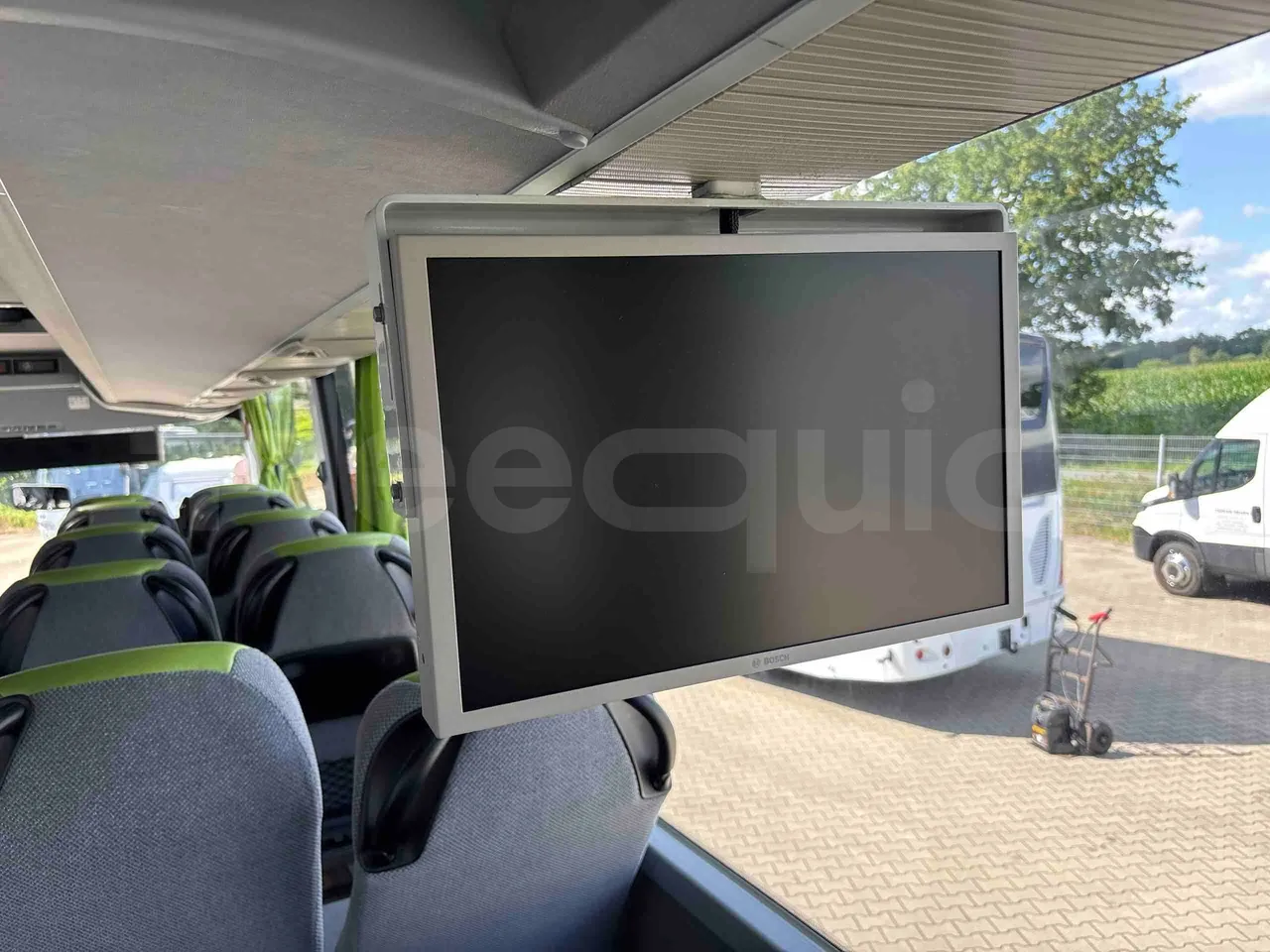 Temsa Safari RD - monitor detail photo
