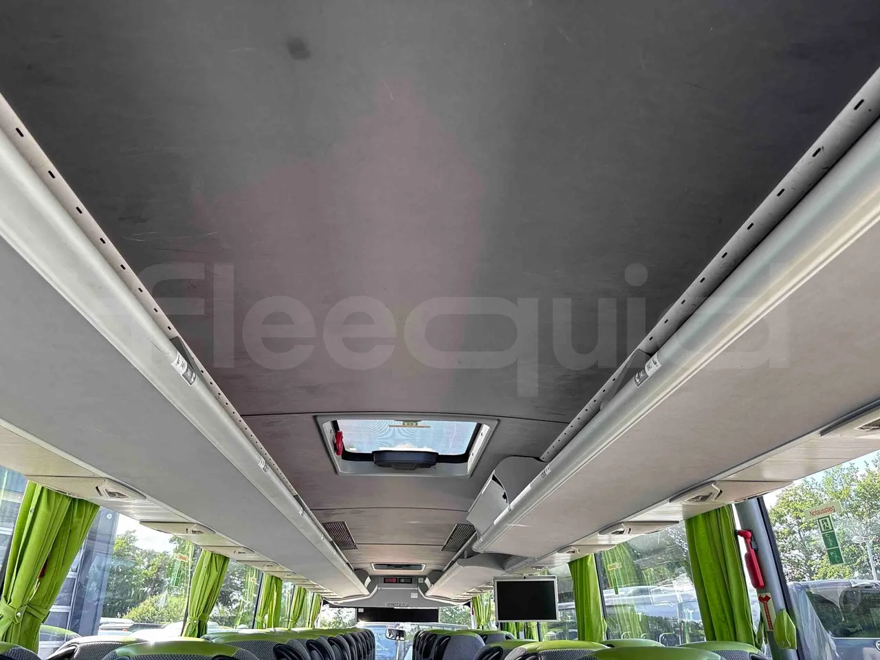 Temsa Safari RD - overhead compartments photo