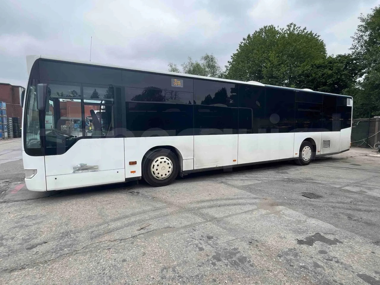 Mercedes-Benz Citaro - left side photo