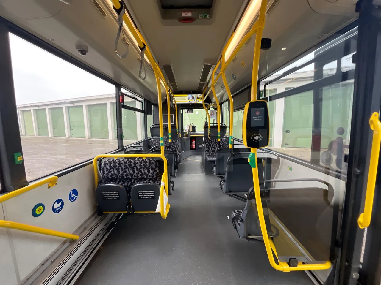 Vdl Citea LLE-120/255 405E1 - Euro6 - 182kW - 11.980mt - forward view middle aisle