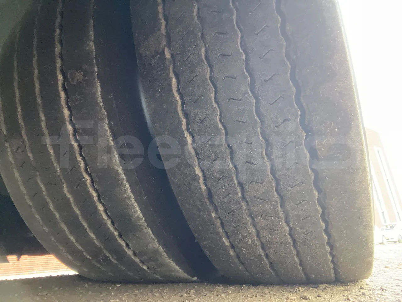 Vdl Citea LLE-120/255 405E1 - Euro6 - 182kW - 11.980mt - tread condition front tires left