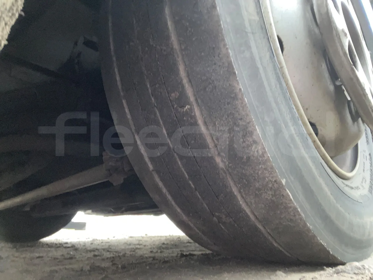 Vdl Citea LLE-120/255 405E1 - Euro6 - 182kW - 11.980mt - tread condition second axle tires right