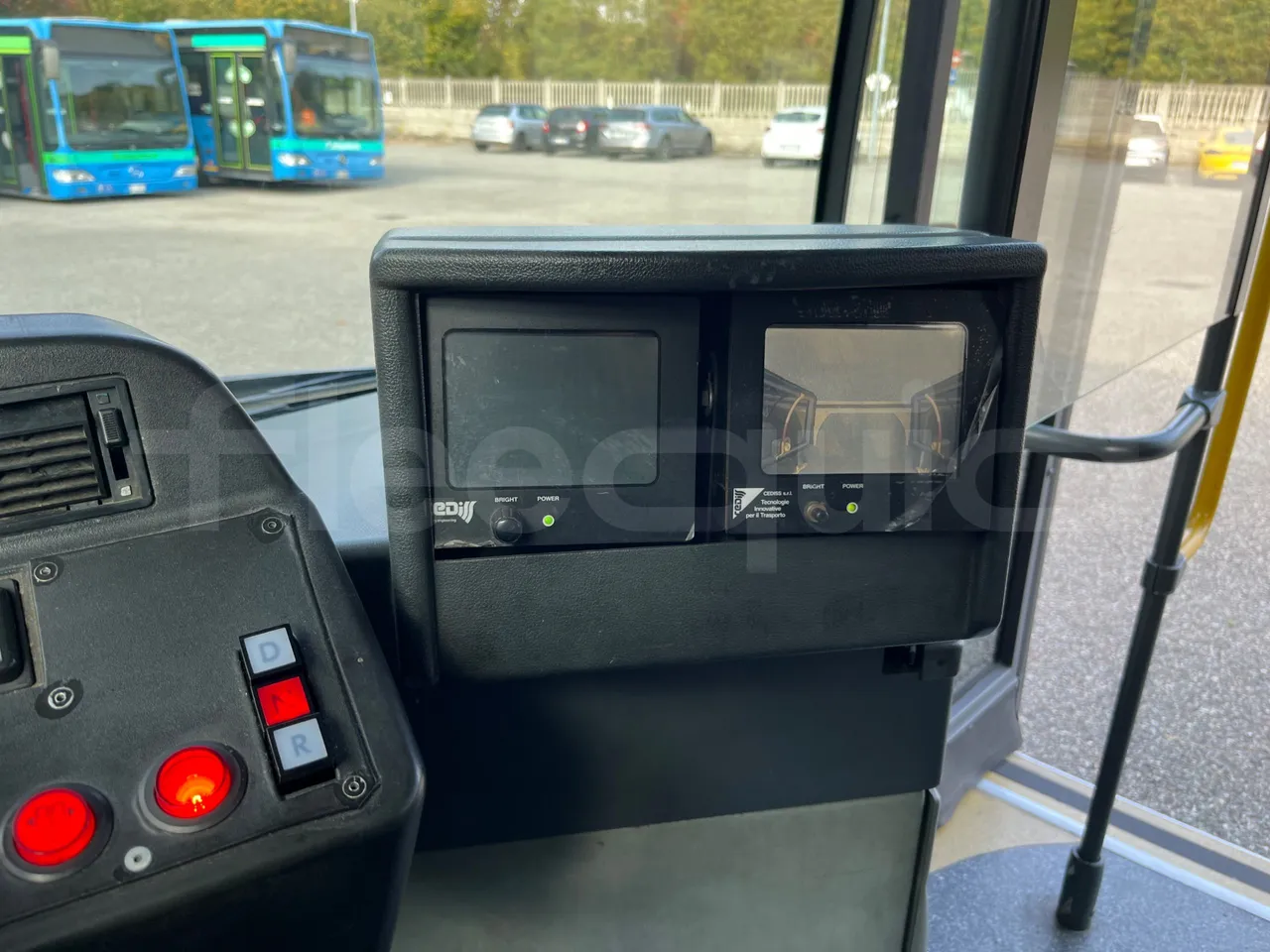 Mercedes-Benz O 530 G- 3P - Euro5 - 260kW - 17.940mt - onboard devices 1