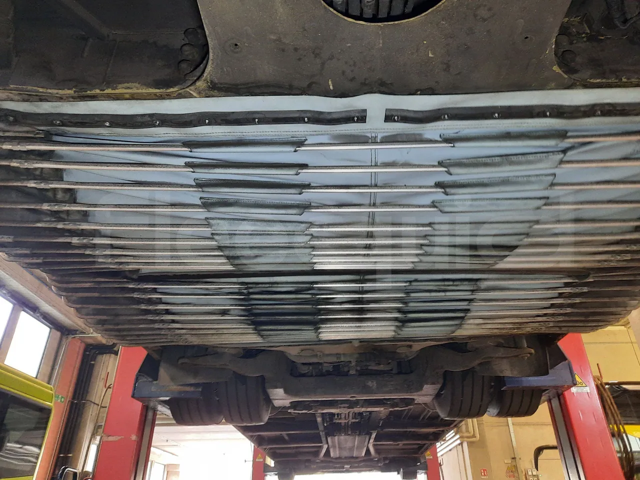 Mercedes-Benz O 530 G- 3P - Euro5 - 260kW - 17.940mt - bellows turntable (18m)