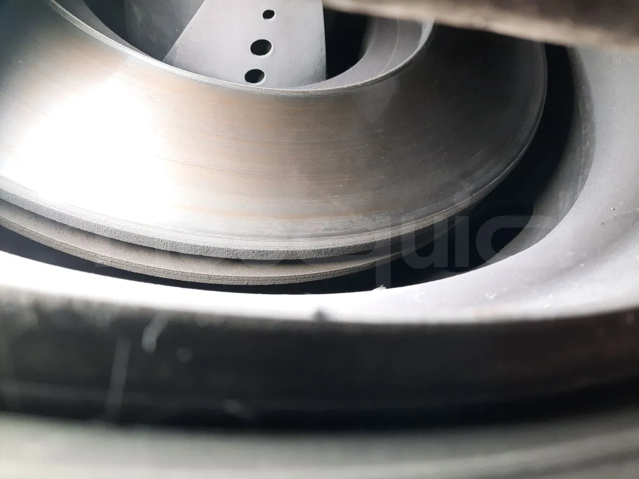 Mercedes-Benz O 530 G- 3P - Euro5 - 260kW - 17.940mt - axel 3 discs left