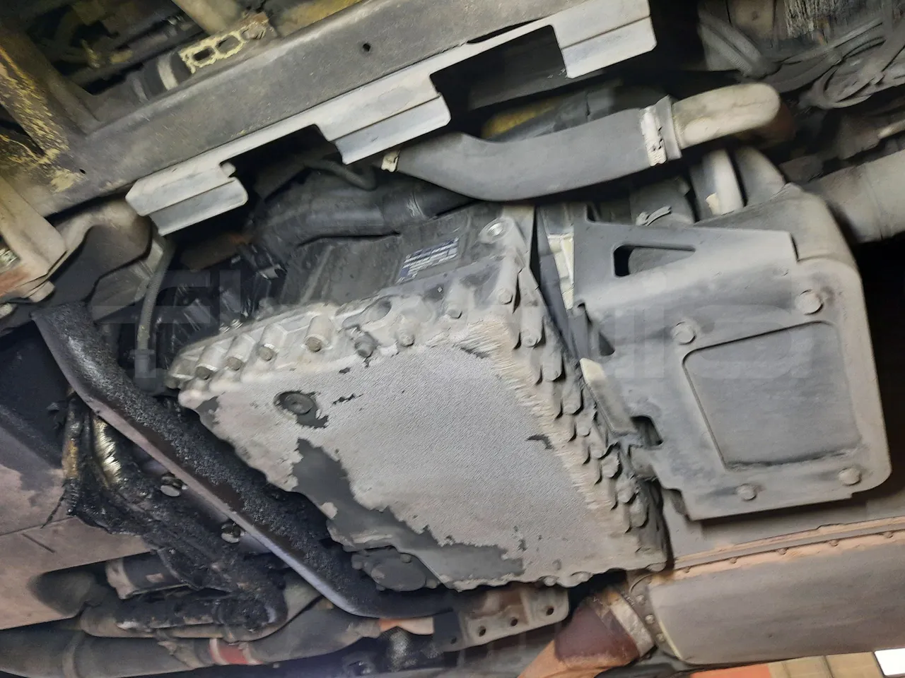 Mercedes-Benz O 530 G- 3P - Euro5 - 260kW - 17.940mt - gearbox photo