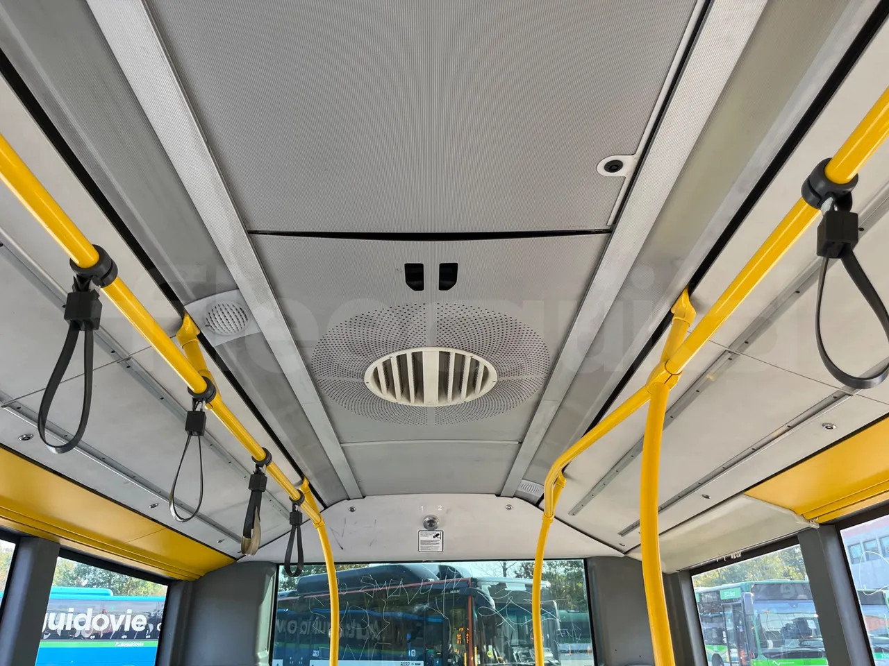 Mercedes-Benz O 530 G- 3P - Euro5 - 260kW - 17.940mt - roof hatch 1