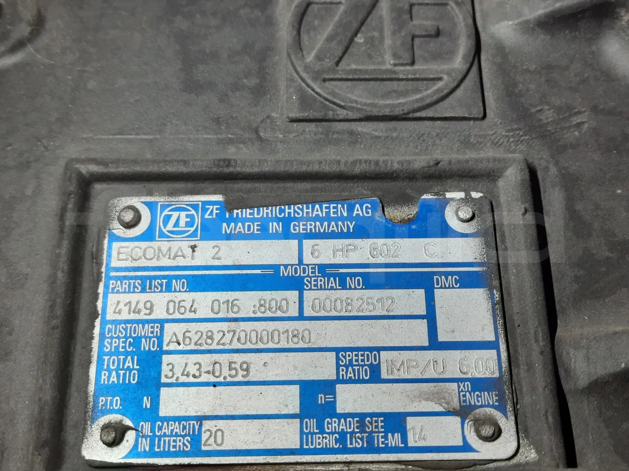 Mercedes-Benz O 530 G- 3P - Euro5 - 260kW - 17.940mt - gearbox plate photo